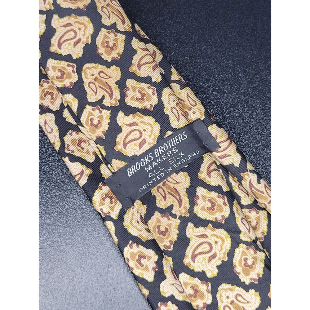Vintage Brooks Brothers Makers Silk Tie Black Gold Paisley Printed England 3.75